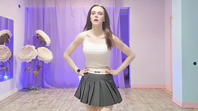 俄罗斯姑娘才艺表演23.11.28_蓝BUFF(欧丽西亚)2