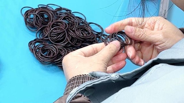 密封圈幕后英雄，每一款产品出厂，都要过我的眼睛和手