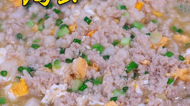 家里有老公上班，孩子放假在家的，一定要去学这鸡蛋肉沫粉的做法，简单又美味
