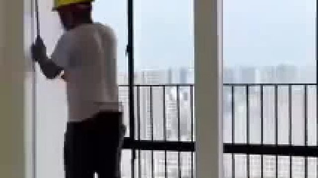 女子家1平米飘窗改出一间房