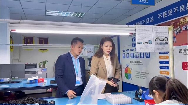 客户说密封圈像新车的味道
