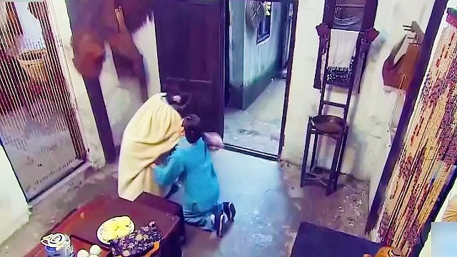 小夫妻为爱出逃苦尽甘来，却被找来的母亲亲手摧毁