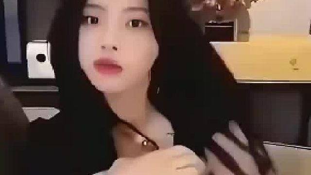 网友：她超越了很多人