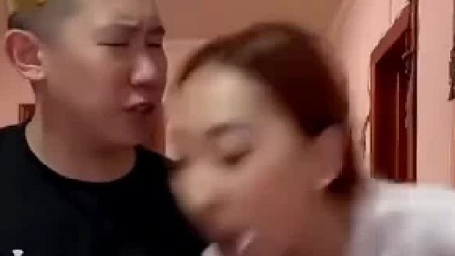 趁他没吹蜡烛直接开炫，下一秒蛋糕盖脸太解气！