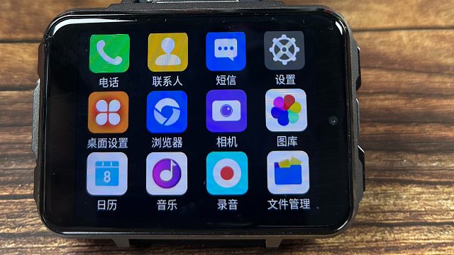 多功能，双摄像头拍照