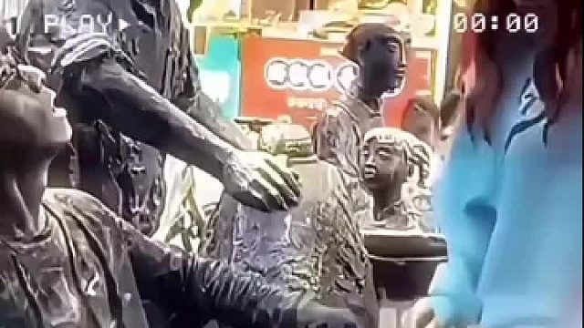 男人：妈的好香