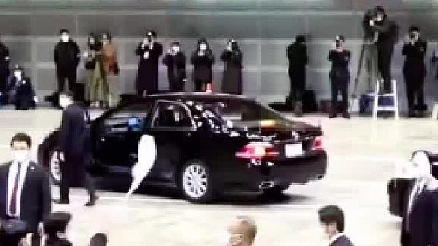 日本“政客遇刺”撤离演练