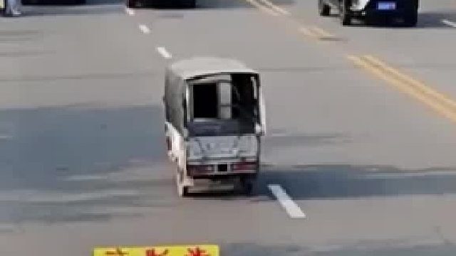 网友炸锅：让他挂科到底图啥？