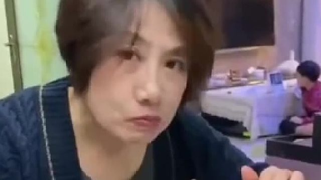 女婿给丈母娘出难题，丈母娘飘忽不定的眼神说明了一切