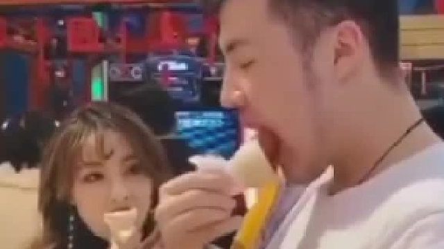 边边角角的缝隙褶子里面都可以打扫的干干净净
