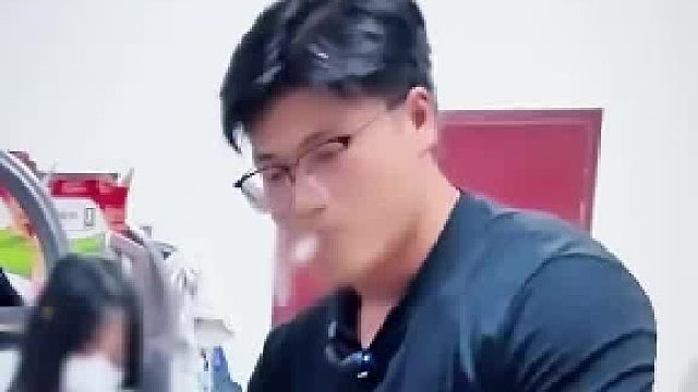 出门在外打拼，打交道久了，才慢慢读懂成年人的人情世故