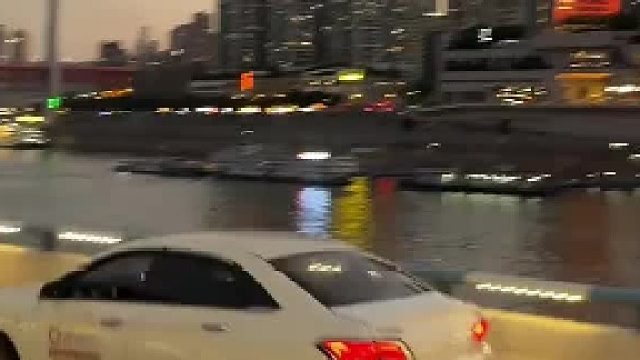 叫老板，他会有办法让你下去的