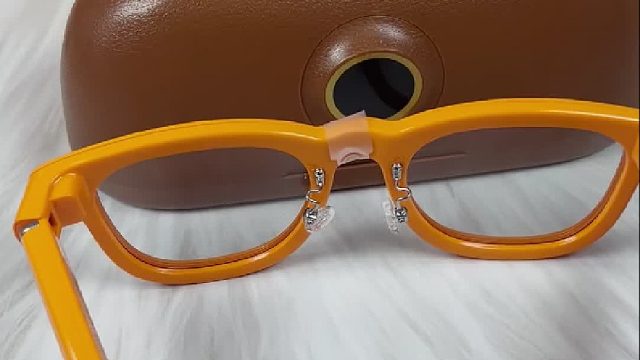 AI智能眼镜