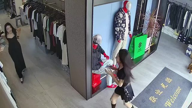 功德和笑点在打架