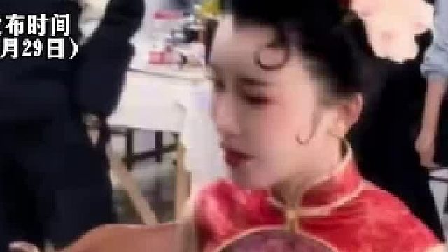 剧组演员称服装前面太暴露，让遮挡却无一人理会，网友工作归工作最起码尊重不能少1