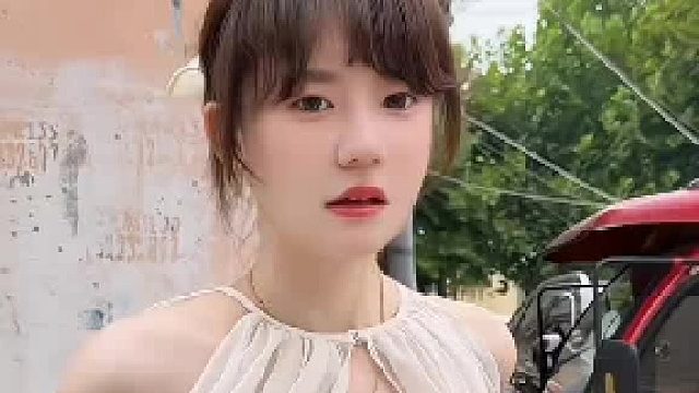 都要拉裤子了，还护食