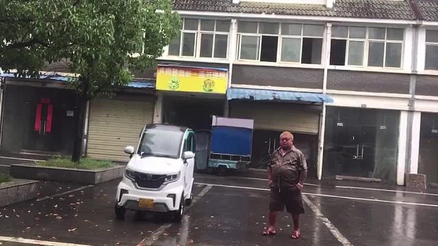 金猪202608310929爆爆爆-弹幕版