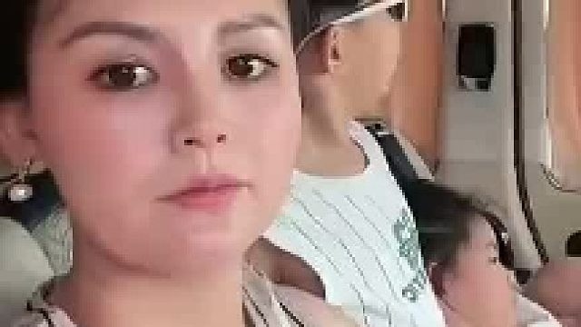 现任妻子陪丈夫祭拜亡妻，“他们一家三口有很多话想单独聊聊”