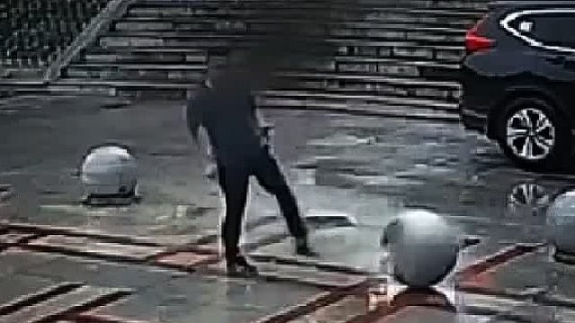 石墩子我又回来了