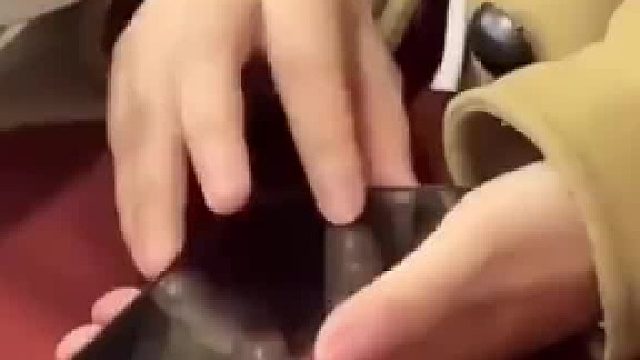 室友盲女同学光明正大摸鱼？学习空间遭侵扰，老师，求助