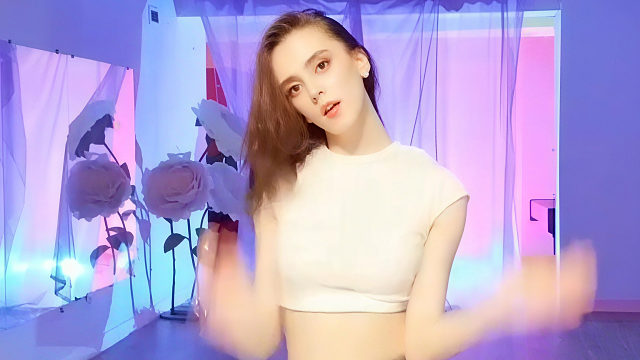 俄罗斯姑娘才艺表演23.10.19_蓝BUFF(欧丽西亚)2