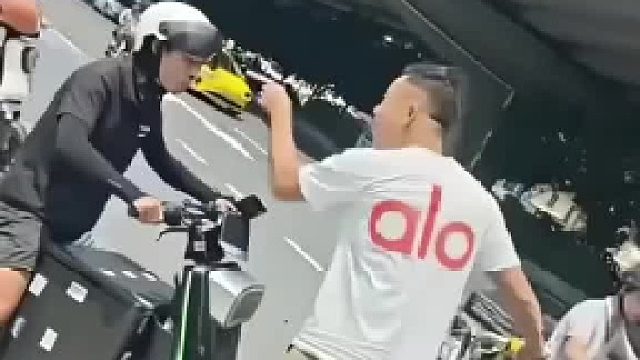 哈哈哈！看完乐死我了