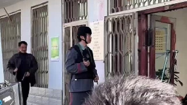 拍戏男的中枪身亡