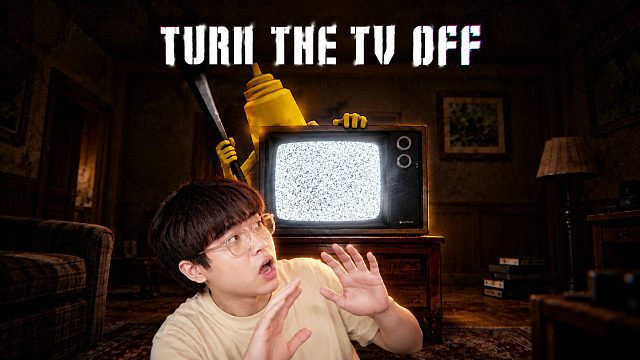 半夜醒来，电视播着诡异的节目！Turn the TV off