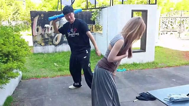 酷哥一棒子给然然打爽了