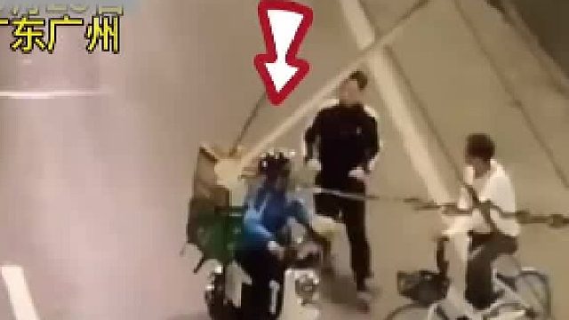 为什么人家停好车，你就跑了，怕挨揍吧