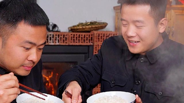 找男朋友就得找湖南的，不仅吃的苦霸得蛮还会烧菜做饭~