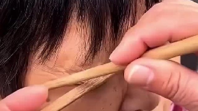 怎么还在有人用这个招式，在乡下骗老人啊