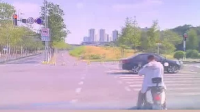 电动车负全责