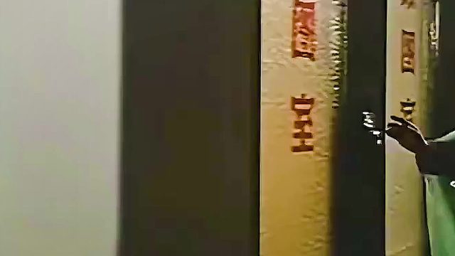 特务钻进兵工厂偷盗机密，国安一个细节，就发现了特务是厂内的人