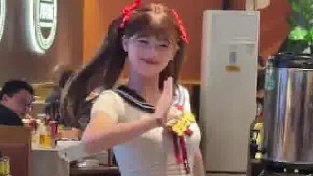餐饮业现在都这么卷了吗​