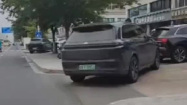 这些车主怎么做到这么统一的