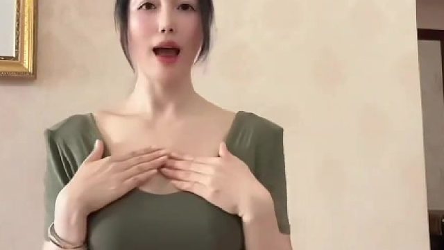 有趣的辣条今日份学跳依赖摇