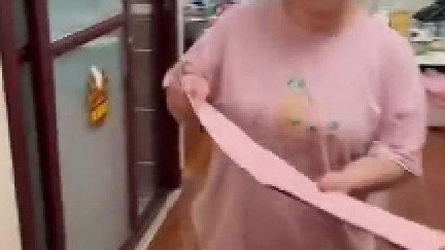 婚礼礼单上惊现“顶账”​