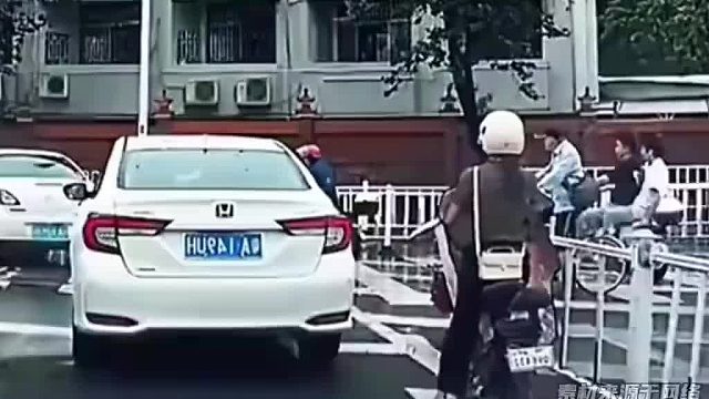 现在年轻人都这么嚣张的吗？~