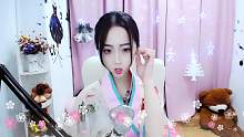 young og   变身女rapper