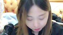嗯… 我是美颜直播中最会吃的 哈哈