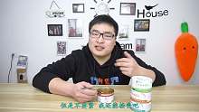 试吃国产鲱鱼罐头，居然没有臭味，小伙一口气连吃四盒