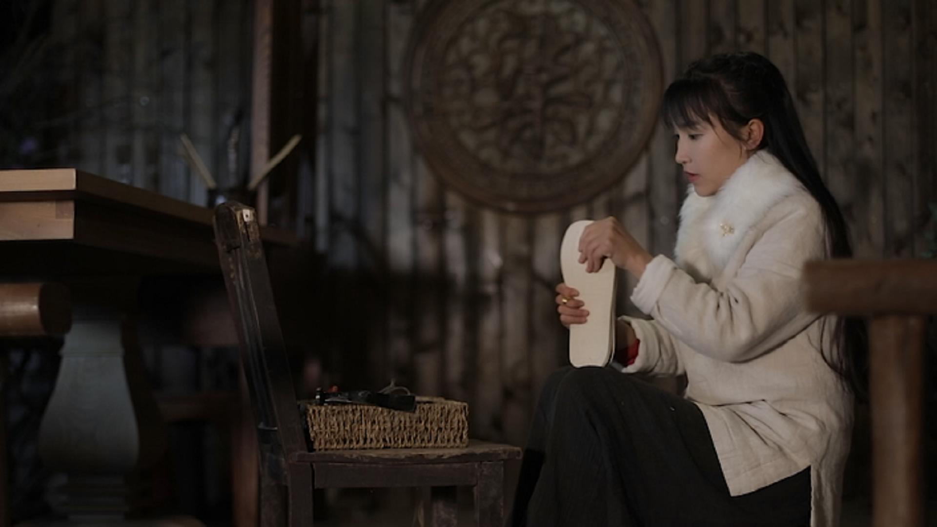 初雪寒夜，煮上一锅热腾腾的川味柴火鸡暖暖身