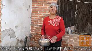 河南南阳：农村最经典面食，农忙季节离不了，不炒菜也可以吃两大