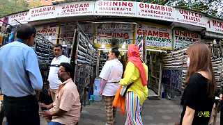 在印度逛街买衣服，会有什么不一样呢