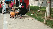 嘿嘿，憨憨熊
