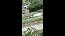 他来了，他来了！