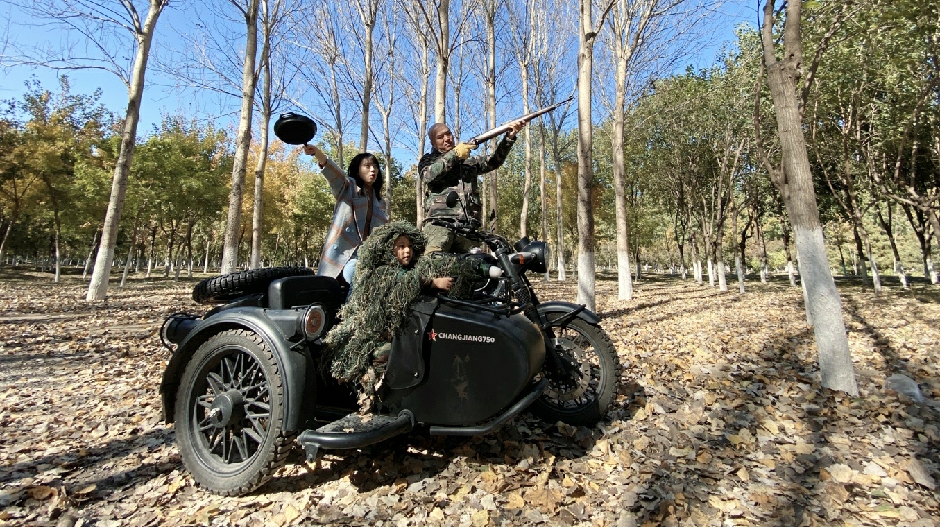 终于开上了拉力赛车 圆梦拉力车手！