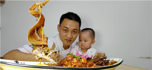 130买3猪手，10个鲍鱼，做一道年夜饭菜“发财猪手”好寓意
