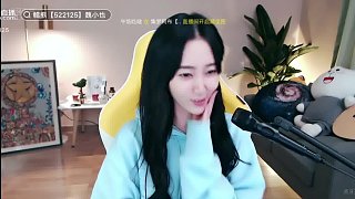 鱈熊【522125】魏小也的精彩瞬間